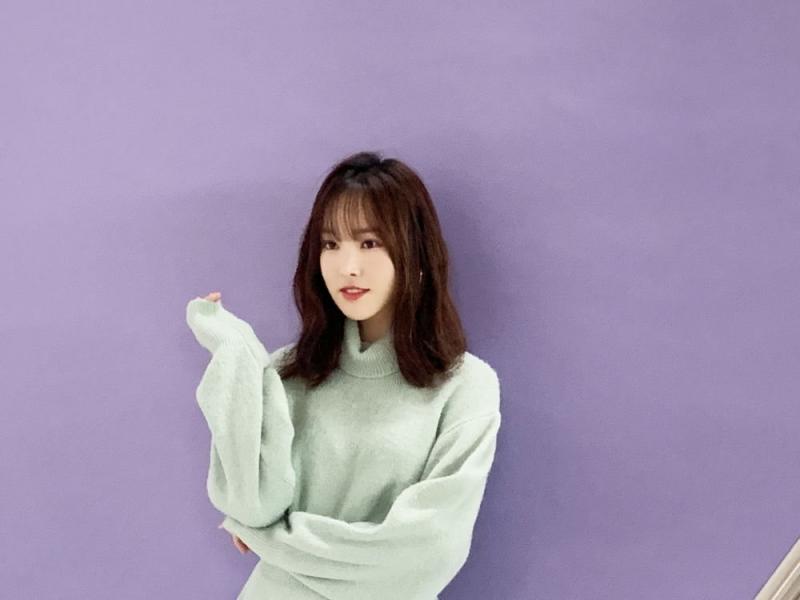 [GFRIEND][分享]181206 GFRIEND日本特別企劃：由小女友親自給你送上聖誕祝福信息