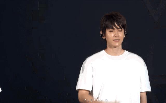 [EXO][新聞]181206 小而確定的幸福，俊勉修改INS簡介為「SU確幸」