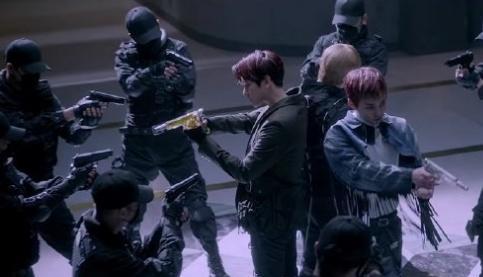 EXO五輯後續曲loveshot，好萊塢大片既視感，愛麗：腦子不夠用了