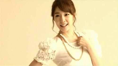 「父債子還」持續升溫！少女時代Tiffany的父親遭到神秘男子指控