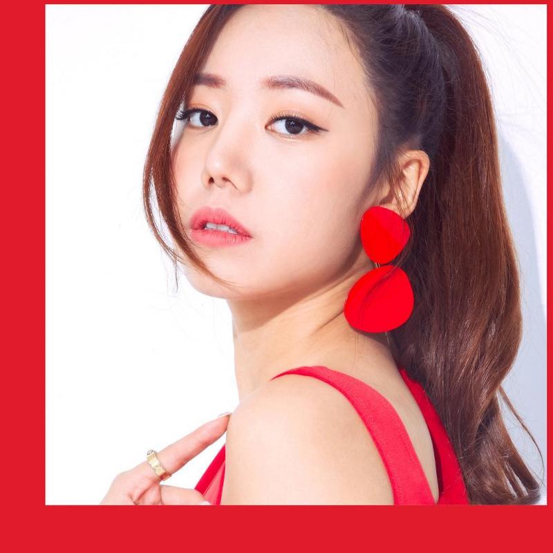 [Apink][新聞]181205 新人演員樸侑荷出演《Load Family》 與初瓏合作