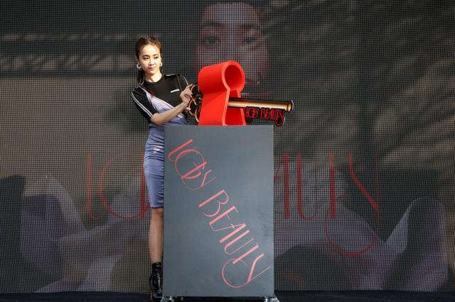 Jolin蔡依林「Ugly Beauty」行動怪美車預購造勢活動