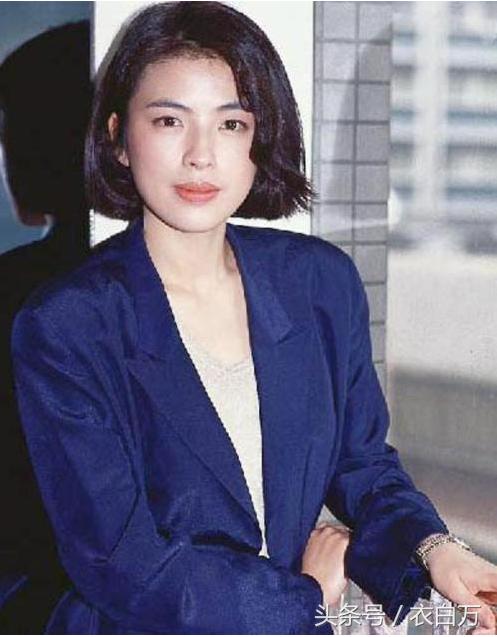 56歲歌神張學友和小四歲妻子近照，真的老了，卻坐擁16億的豪宅!