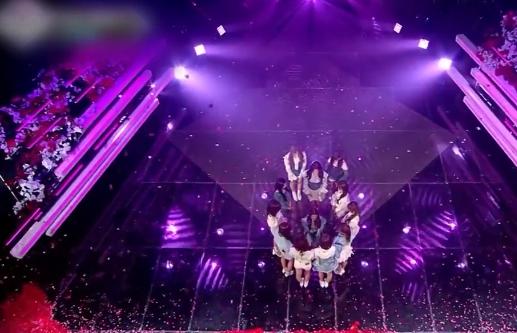 IZONE 打歌現場集體閉麥，出道曲就捲入「搶歌風波」