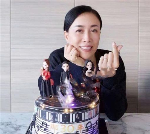 生活靡爛爆血管…那英驚傳成植物人？經紀人揭真相