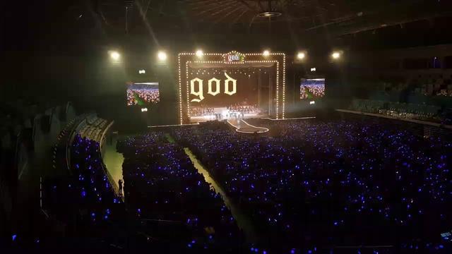 JYP出身的他們舉辦二十周年紀念演唱會，朴振英親自送上祝福！