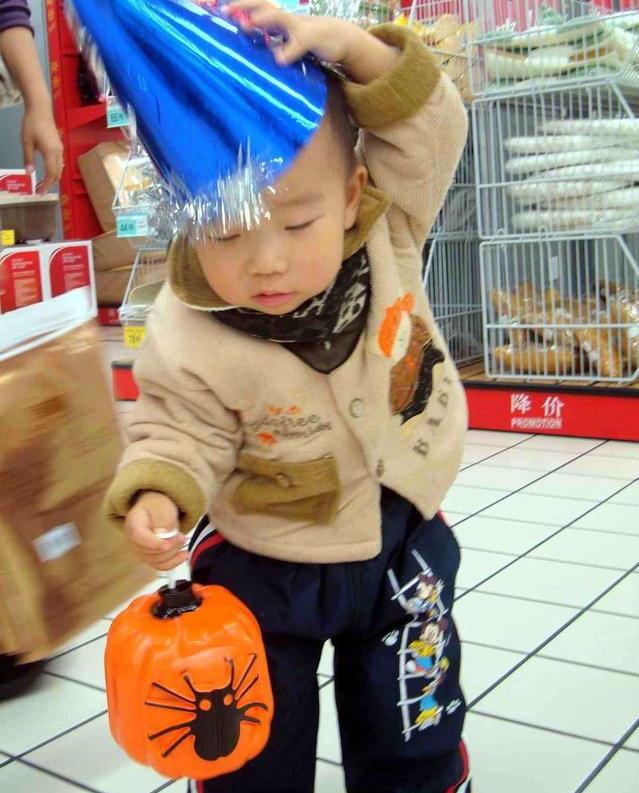 孩子的注意力不集中，多與父母關係大！很多家長卻不知！教你5招有效提高孩子專注力