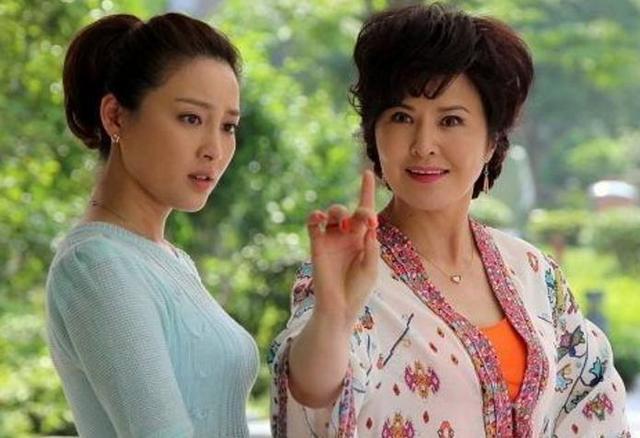 婆婆生日，兒媳為其慶生轉帳5000，回家聽到婆婆的話她愣了
