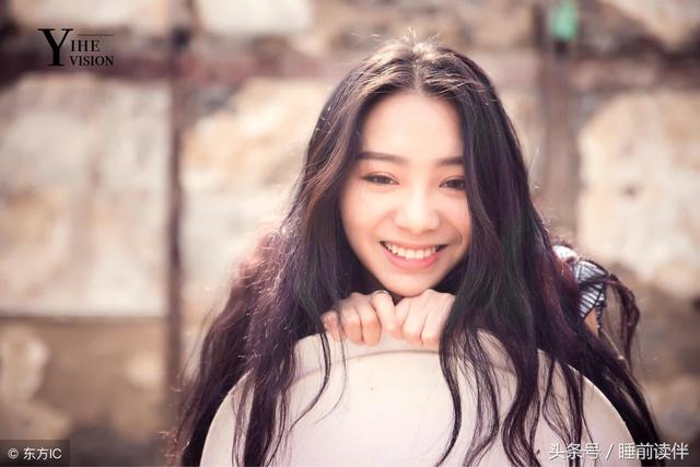 說好的20萬彩禮，結婚時變成了8萬，窮小子說一話才發現自己很傻
