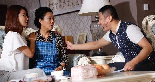 結婚當天母親給我送來我遲到的嫁妝，回到家查看之後，我愣在原地