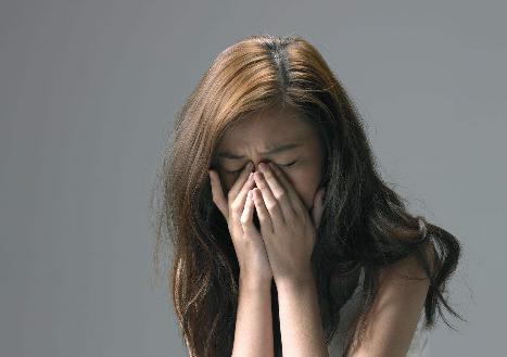 結婚當天母親給我送來我遲到的嫁妝，回到家查看之後，我愣在原地