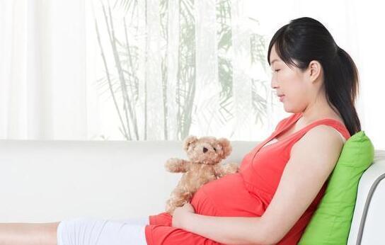 懷孕後婆婆精心伺候我，寶寶出生後，我把婆婆趕走了