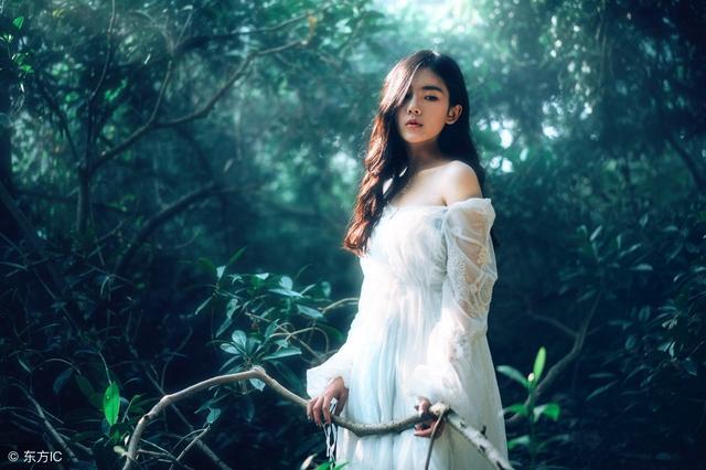 女友，你敢定了婚期後忽然加十萬的彩禮，我就敢分手，這婚不結了