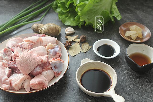 老婆就愛吃它，酥爛軟嫩，太香了，滿滿的膠原蛋白，女人吃最好！