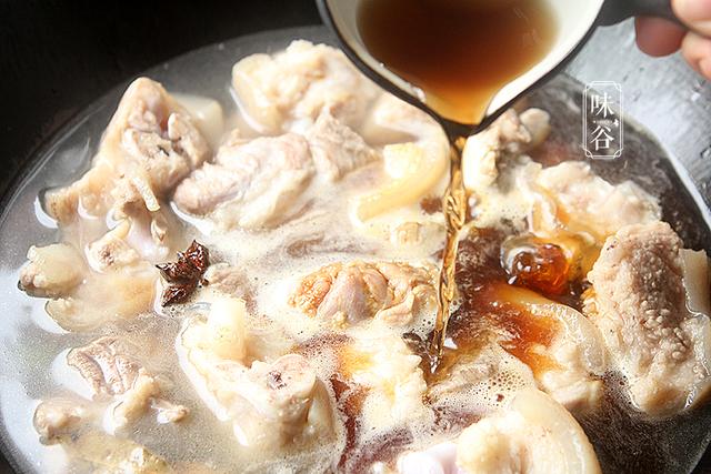 老婆就愛吃它，酥爛軟嫩，太香了，滿滿的膠原蛋白，女人吃最好！