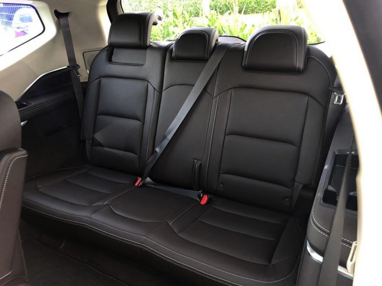 吉利嘉際/ PROTON MPV 實車曝光！內裝非常時尚精緻！ESTIMA 和 ODYSSEY 完全