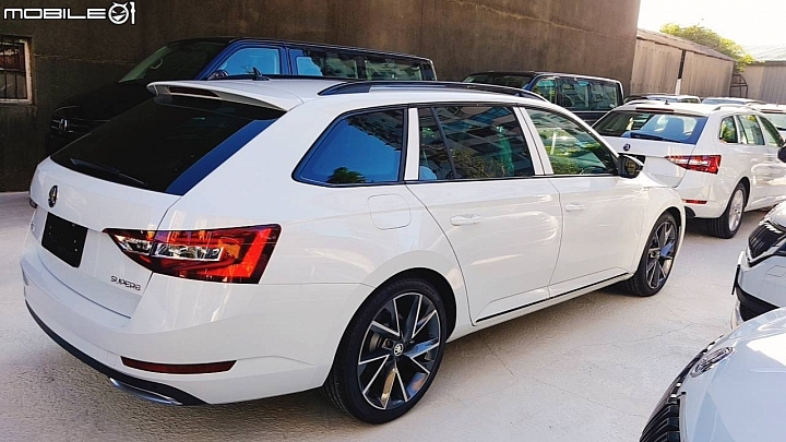 猛禽Superb combi sportline 開箱(文多圖多)！
