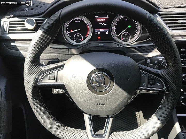 猛禽Superb combi sportline 開箱(文多圖多)！