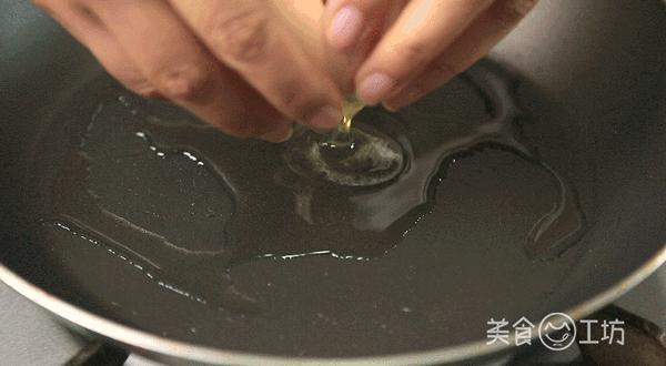 泡麵誰還泡著吃，這種奢華新吃法，好吃到逆天