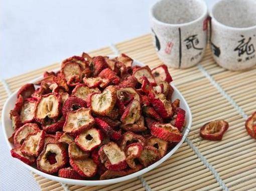 醫生警告：早晨空腹，別碰「兩種類型食物」！「腸胃十一訣」謹記讓你每天腸胃健健康康！