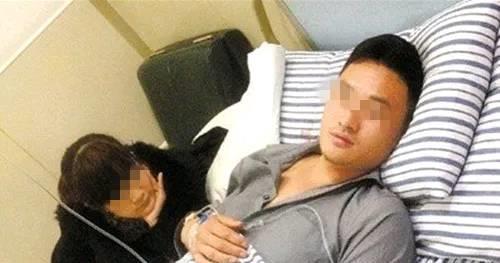 丈夫癱瘓，妻子卻常發現他襪子很髒，偷裝監控後，自責自己