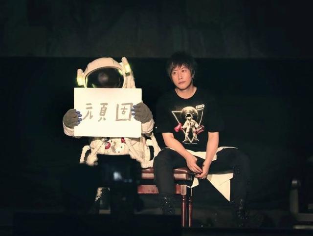 五月天開公司，歌迷最愛的事情是加班