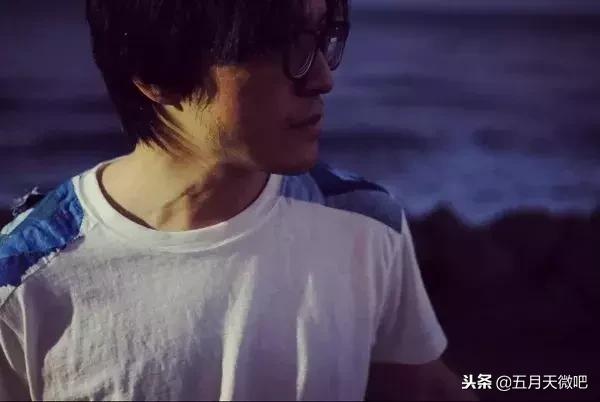 黃子佼爆哭唱五月天新歌！謝天團熬夜趕工……澄清曲是「他」寫的