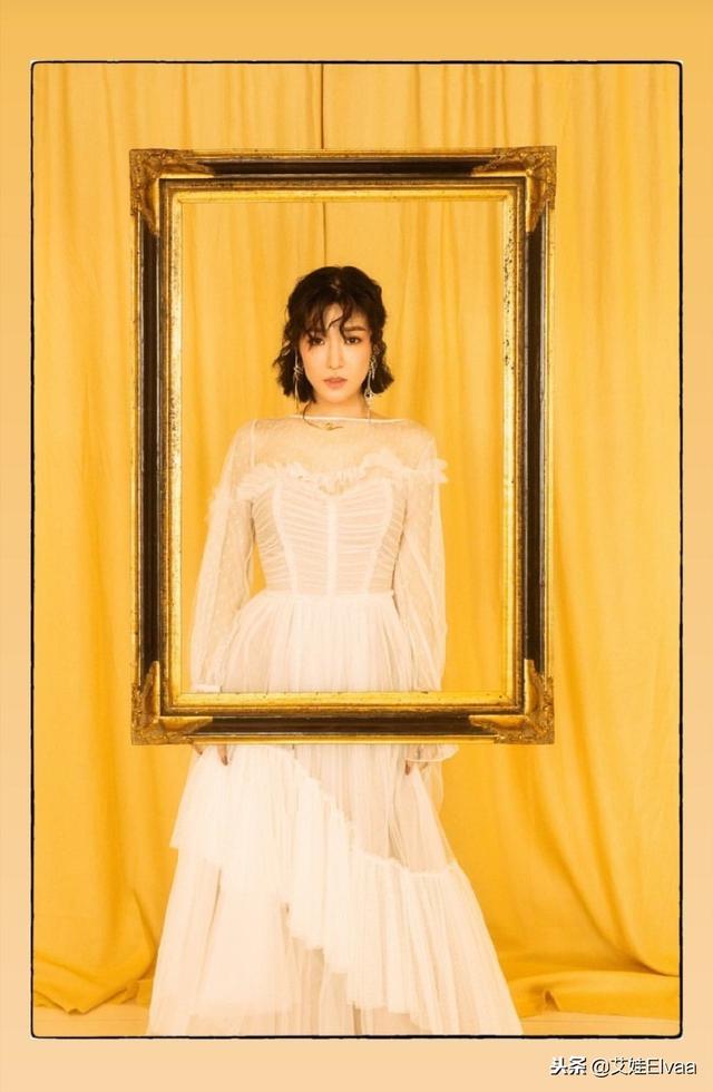 少女時代Tiffany新造型女扮男，西裝油頭好帥，不知道叫哥還是姐