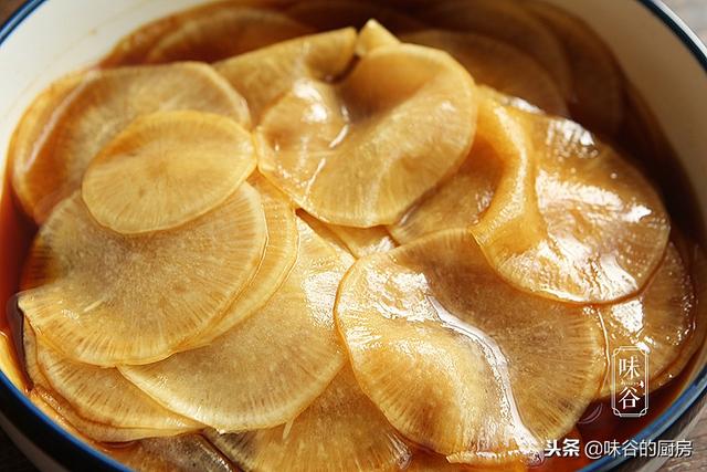 教你做秘制腌蘿卜，學會這做法，拿肉都不換，香脆嫩爽，實在好吃