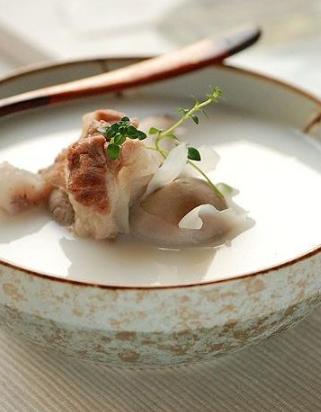 19道大骨湯做法，滋味鮮美，來一碗冬天暖暖的，你最愛哪道？