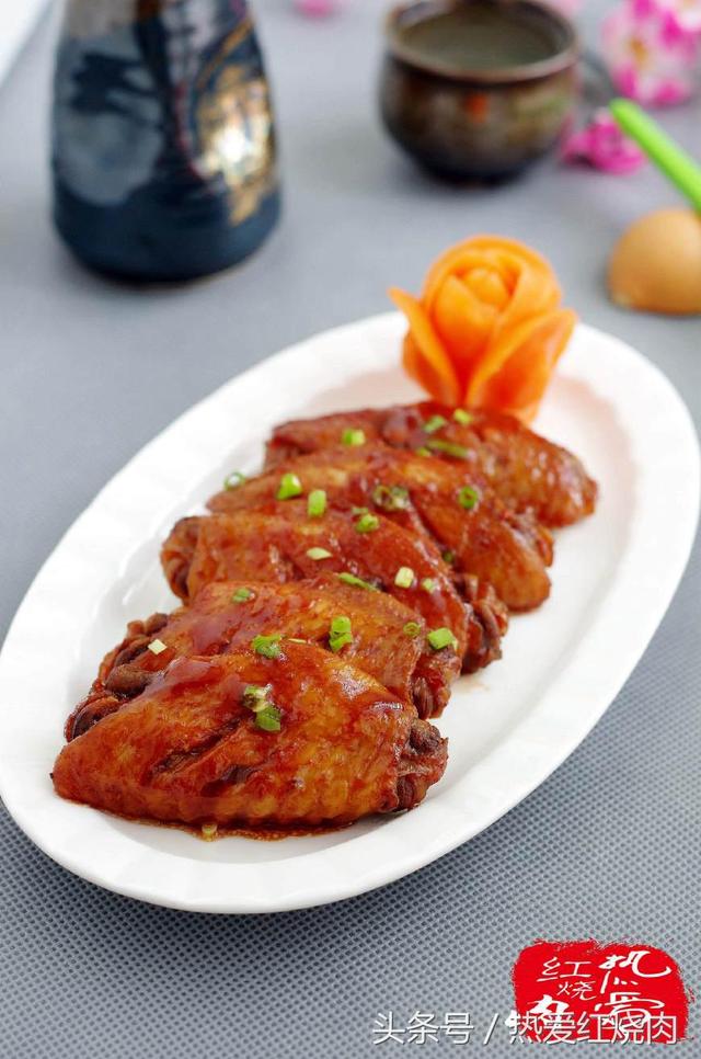 這才是雞翅最好吃的做法，不用一滴油也不放老抽，兒子一下吃半鍋