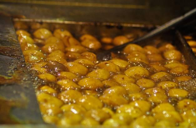 一個香港人每年要吃掉185粒魚蛋，這顆魚蛋的魅力在哪？
