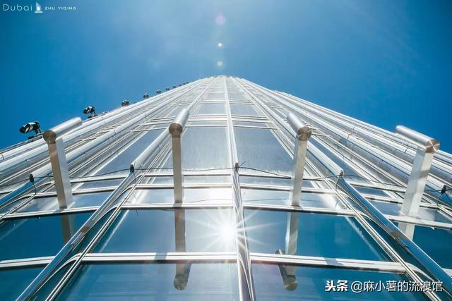 世界最高建築哈利法塔，它厲害的可不只有身高