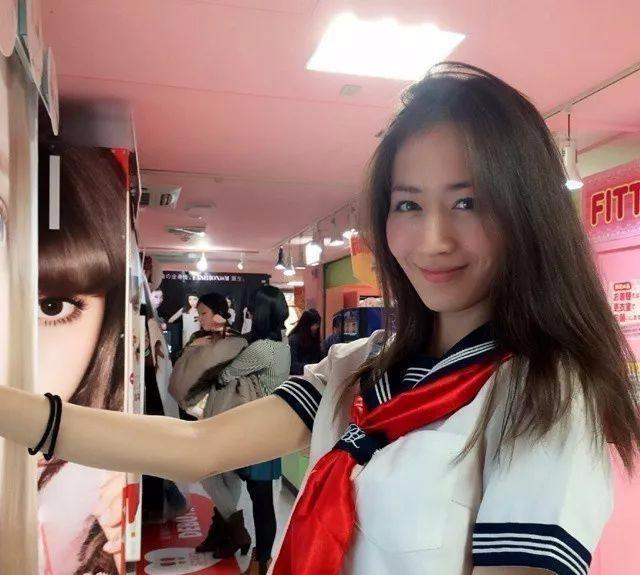 日本最美籃球記者，喜歡和NBA黑人球員相處，被讚第一美臀 