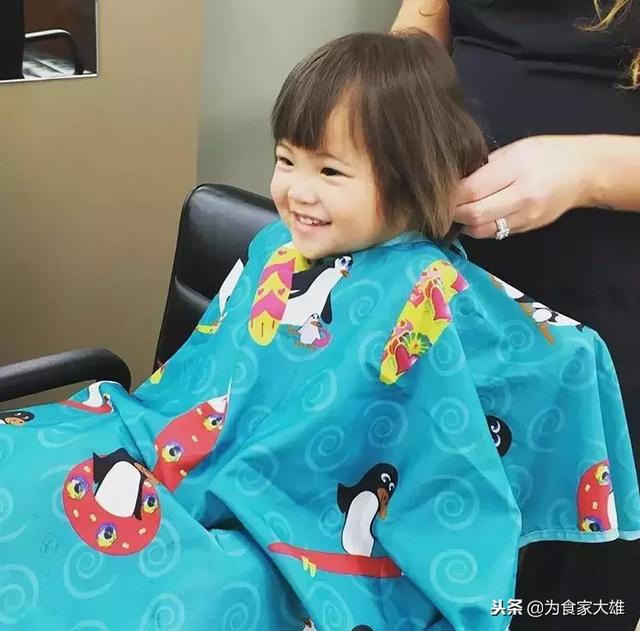 在愛中長大！4歲女孩「領養2年前後驚人對比」 一張張都讓父母暖哭：感謝妳願意來我身邊 