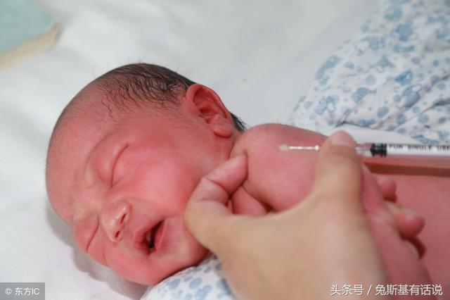 婆婆，你們全家人都吃雪糕舒服了，真的是忘了照看孩子的我？