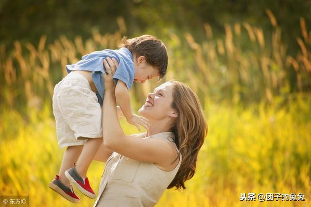我生了兒子，重男輕女的婆婆卻責怪我