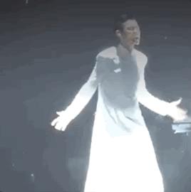 劉德華演唱會全家到場，6歲女兒劉向蕙看得眼都直了！