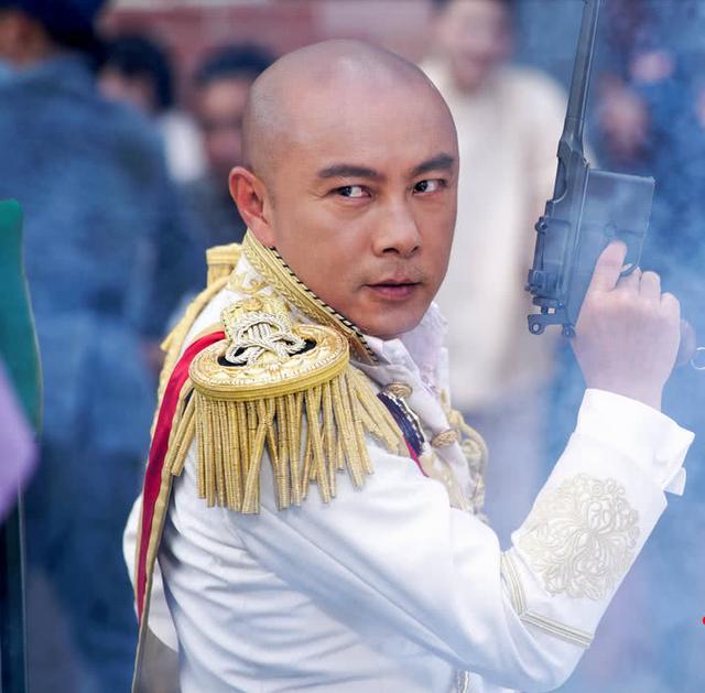 為給張衛健生孩子打針排卵，身材走樣似大媽，如今又美成仙女！