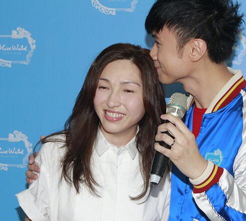 46歲古巨基妻子背景曝光，隱瞞整整20多年，難怪古巨基不願公開!