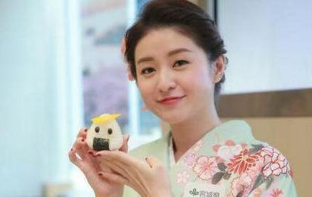 曾在TVB苦熬3年不火，閃婚嫁大12歲富豪，一連生3胎34歲似少女！