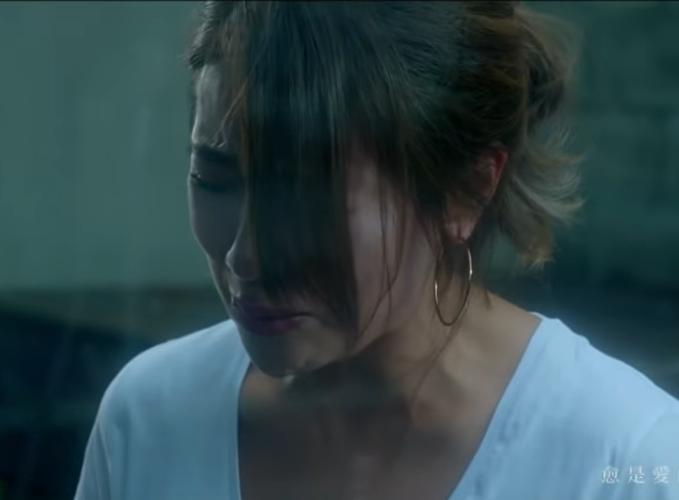 忍11年心聲搬上檯面！小禎曝收到「李進良道歉簡訊」　哭到無法自拔喊：「你不要告訴我...不就沒事了」 