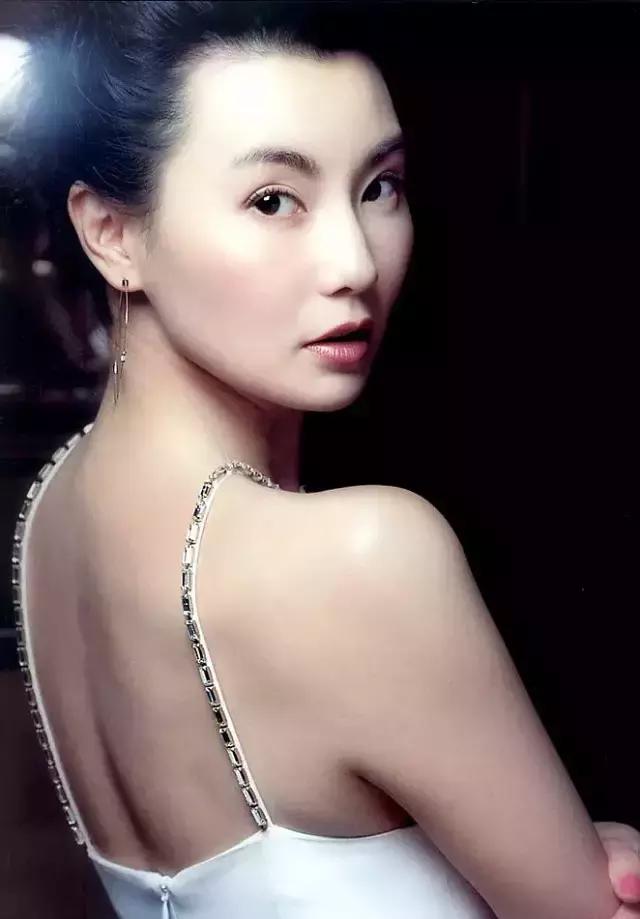 40歲息影，卻拿完了其他演員「一輩子」都拿不到的獎 