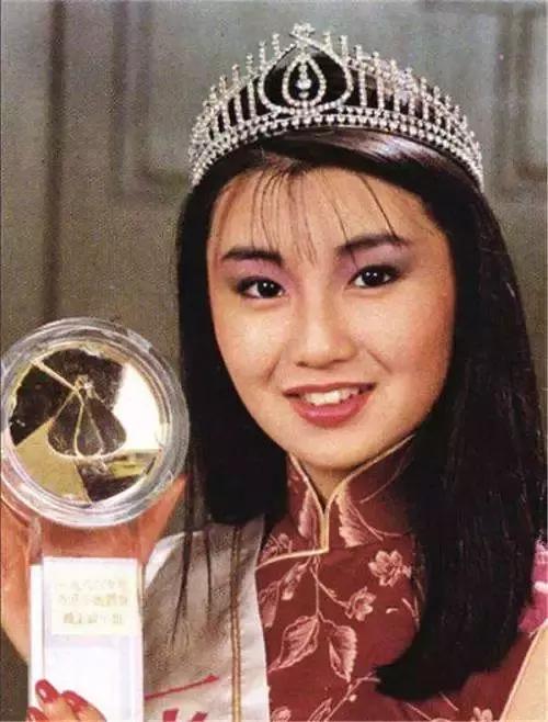 40歲息影，卻拿完了其他演員「一輩子」都拿不到的獎 