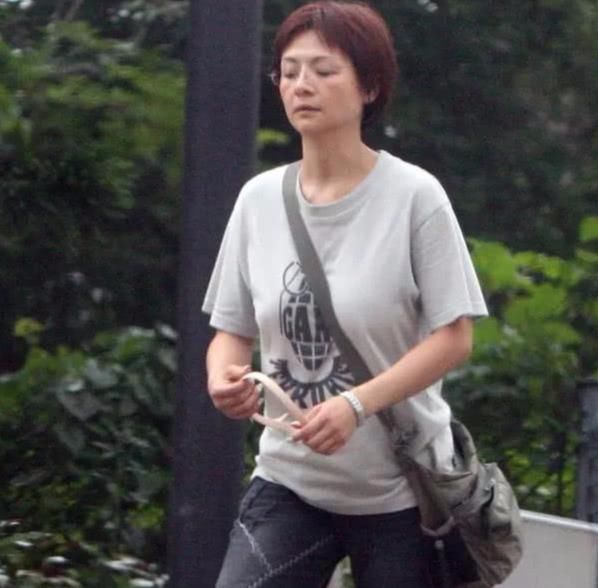 曾經的大人片女星，變化真的很大，一個都認不出了！