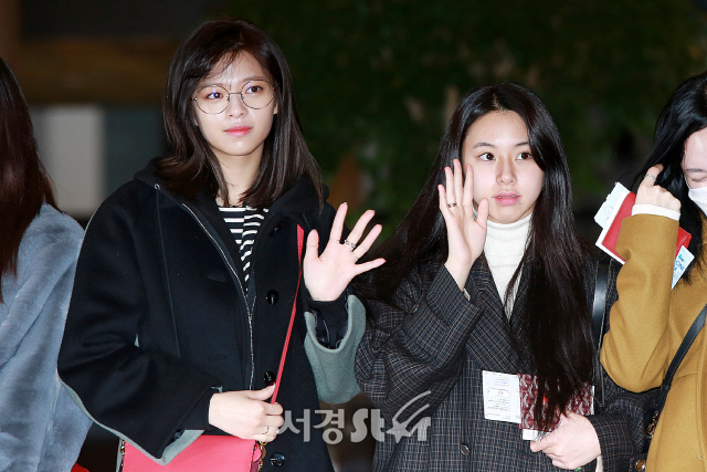 [TWICE][分享]181211 周子瑜排名上升摘得12月第一周女子偶像個人賽二位！
