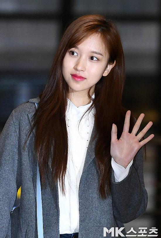 [TWICE][分享]181211 周子瑜排名上升摘得12月第一周女子偶像個人賽二位！