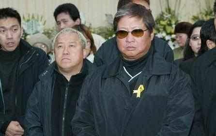 當之無愧的「大哥」，去世時200多位明星送別，劉德華替他養妻兒！