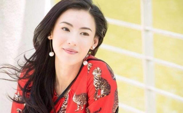 張柏芝被曝「三胎」後現身，全副武裝難掩臃腫疲態，網友：應該是生了!