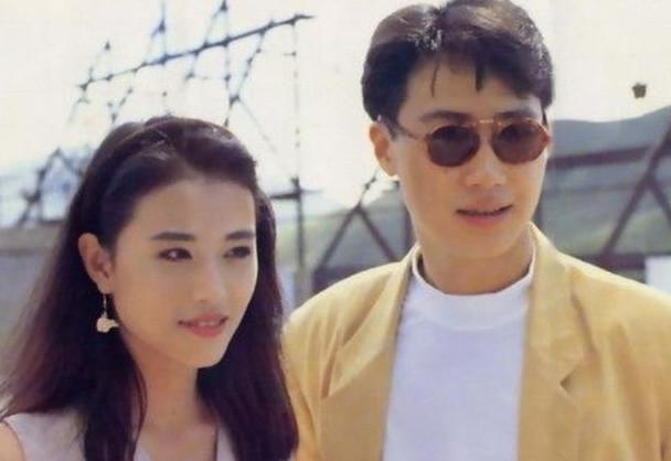 黎明4年花8億得不到她的心，如今一身肥膘成大媽，丑得嚇人！